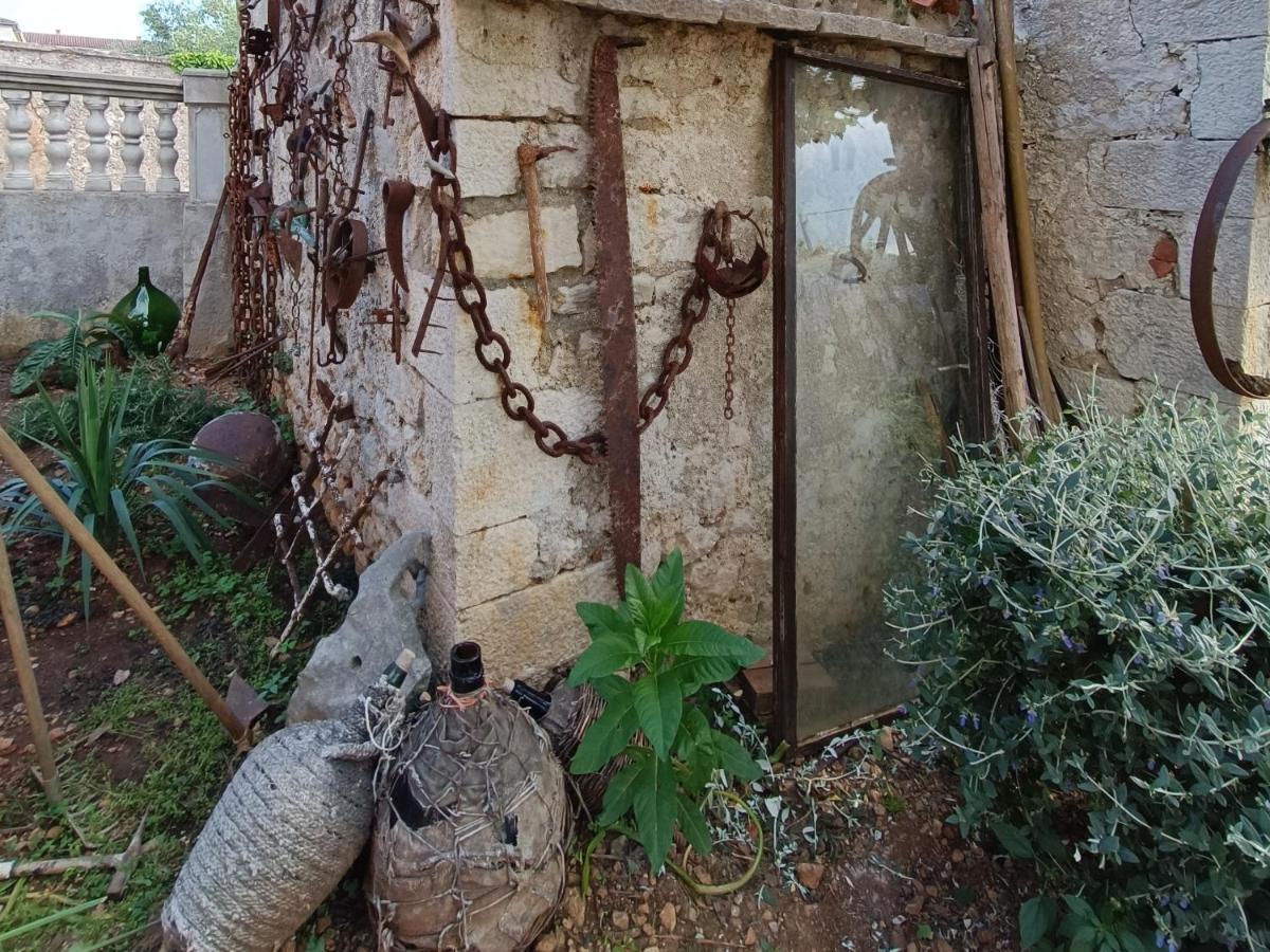 Rooms Rita Cres Exterior photo