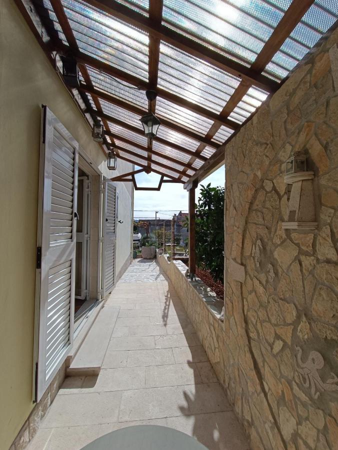 Rooms Rita Cres Exterior photo