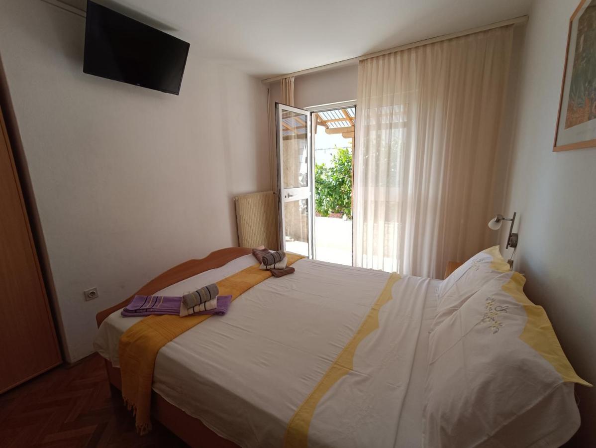 Rooms Rita Cres Exterior photo