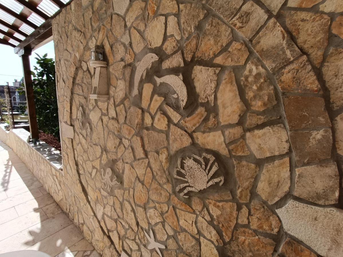 Rooms Rita Cres Exterior photo