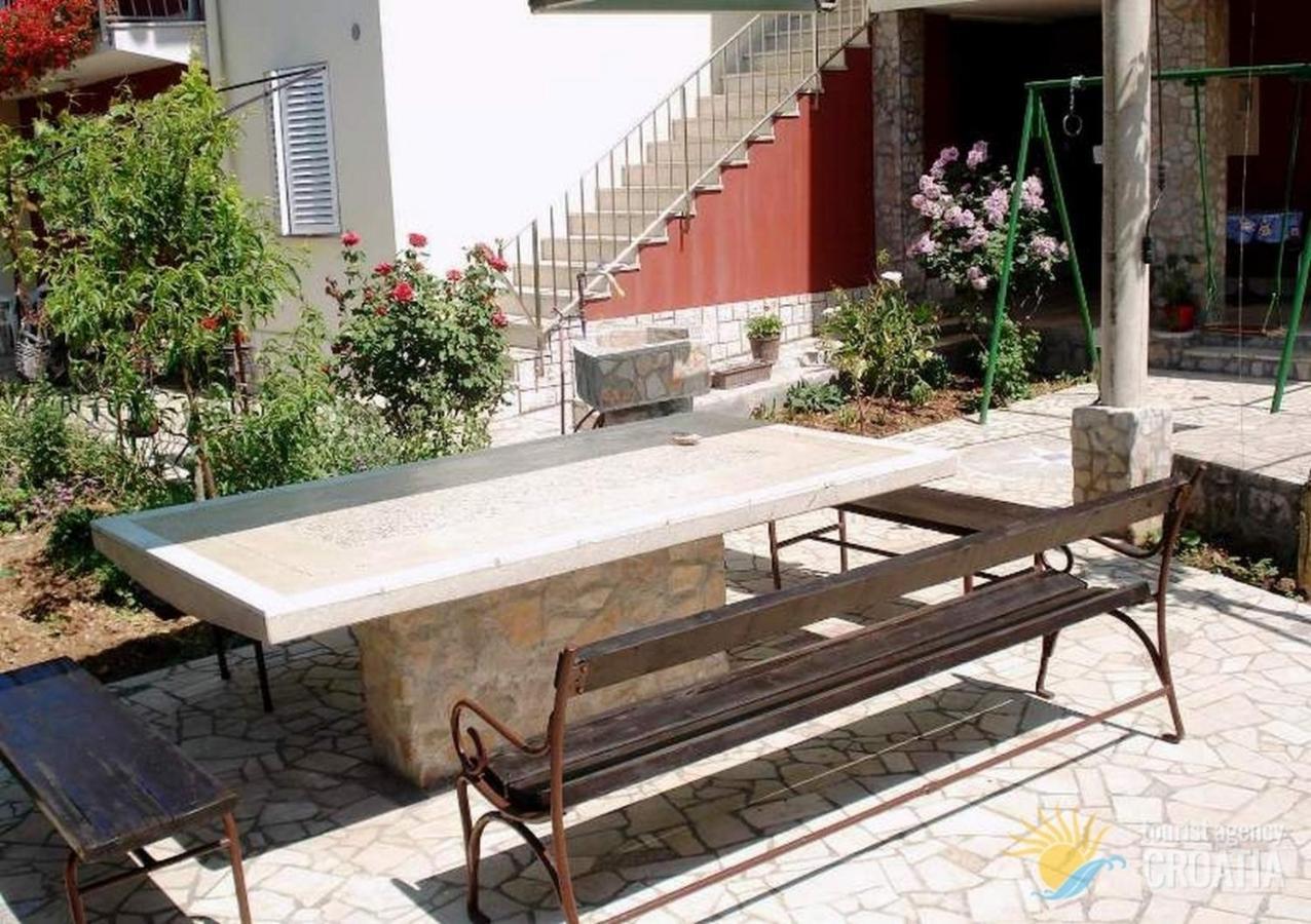 Rooms Rita Cres Exterior photo